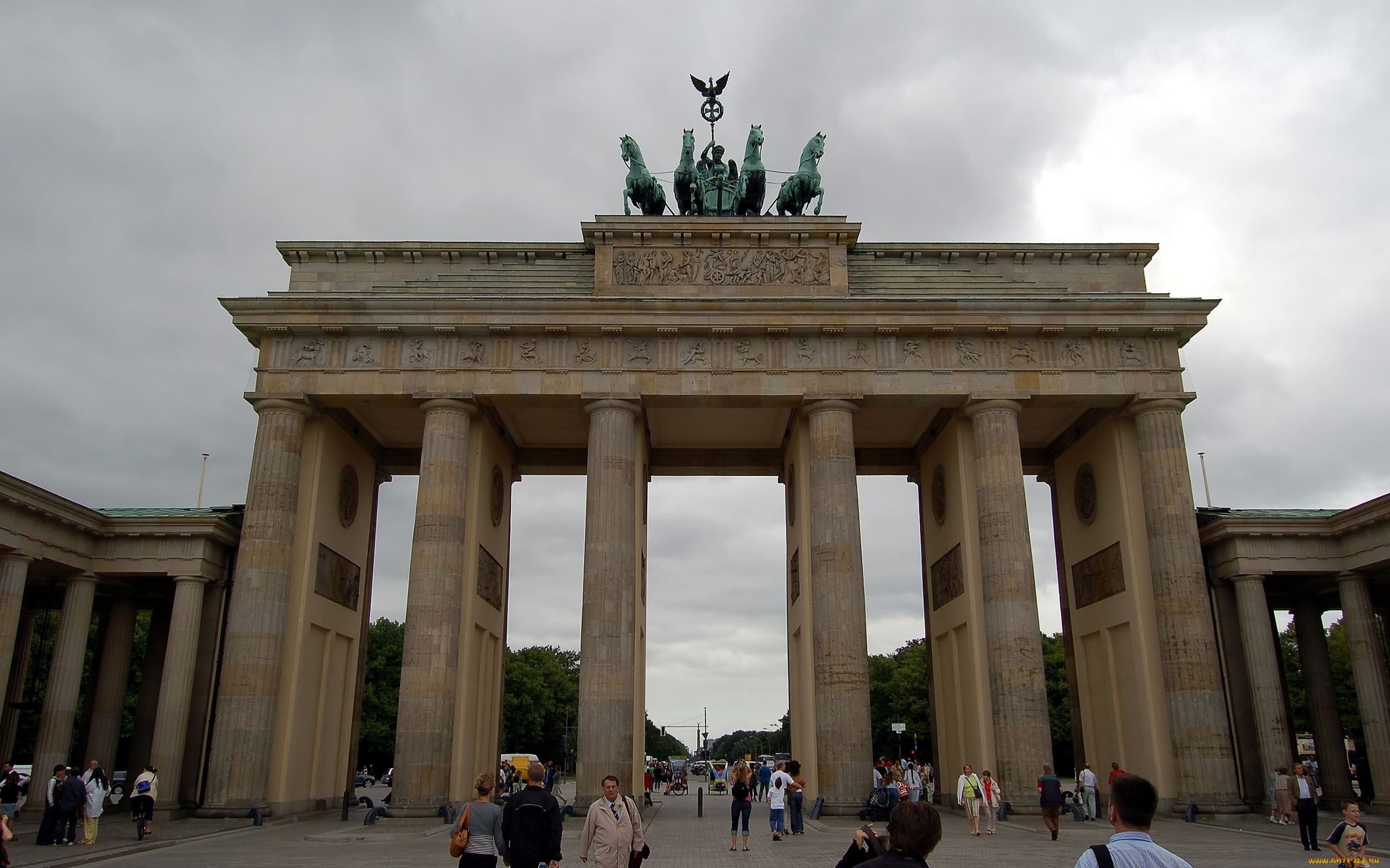 триумфальная арка в берлине
